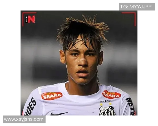 足球明星的发型变换揭秘从理发过程到新形象的全记录