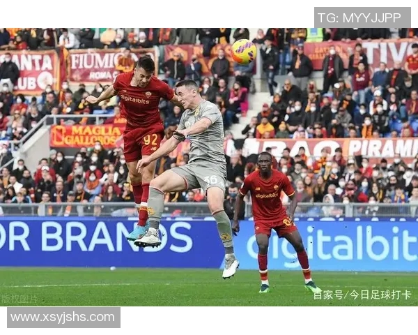 足球明星精彩双手动作集锦视频展现球场魅力与激情 足球明星精彩双手动作集锦视频展现球场魅力与激情