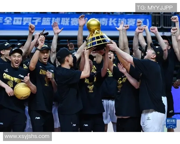 金牛座男明星在篮球场上的表现与魅力探讨